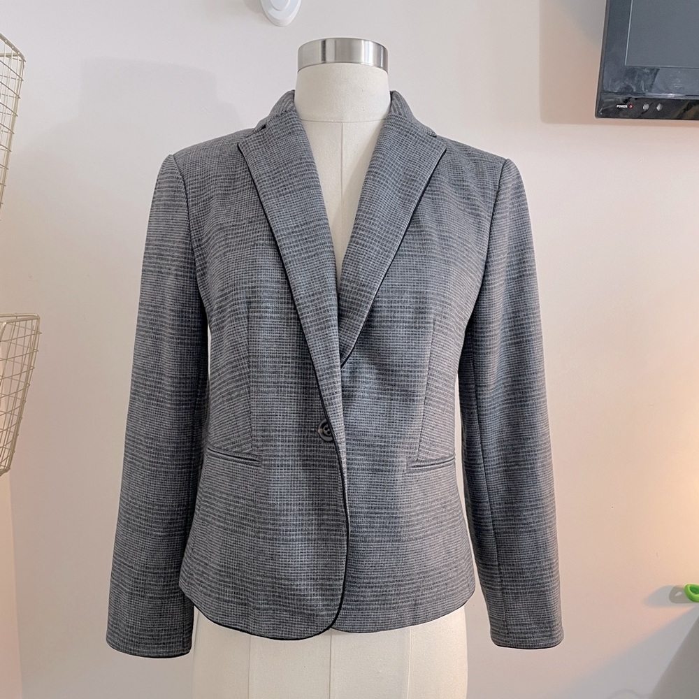 Ann Taylor - grey plaid suit jacket , one button closure, princess cut